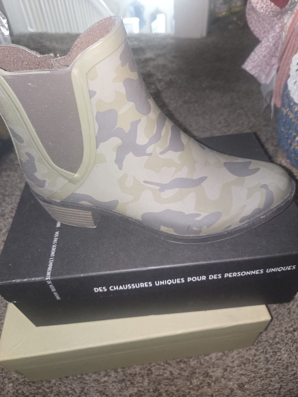 Lucky Brand Olive Camo Chelsea Rain Ankle Booties